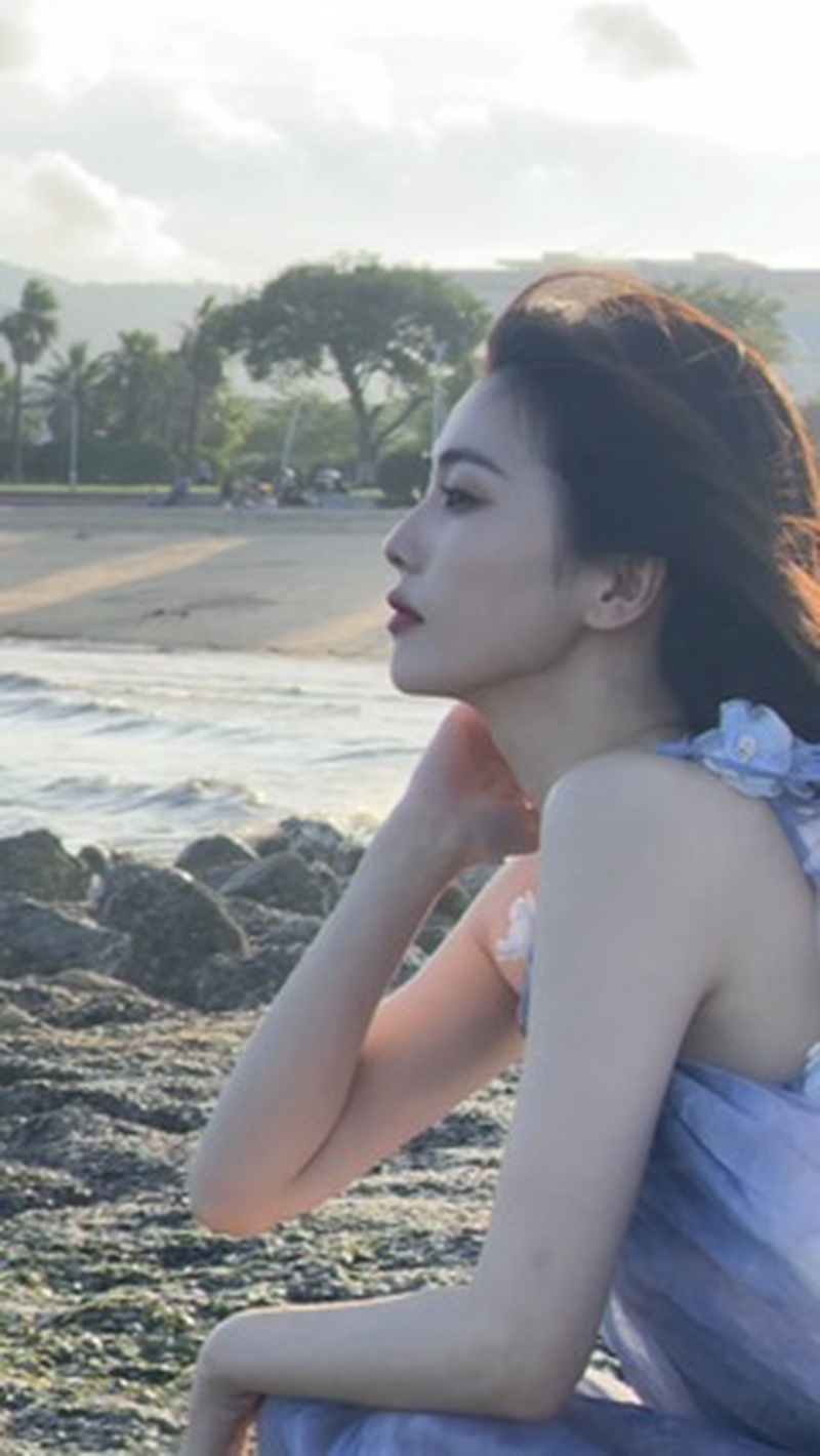 白鹿《莫离》两年半超长预售,男主神隐幕后藏着换角疑云?