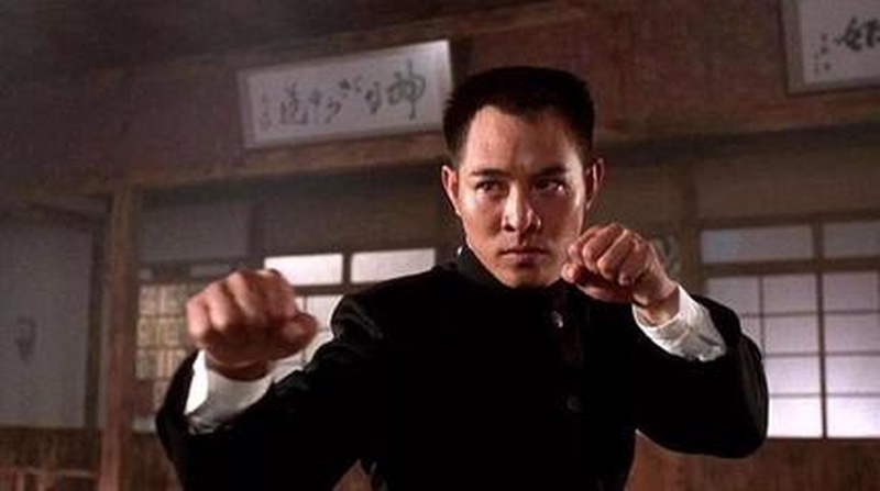 李连杰自曝与利智婚姻平淡，网友：当年被骂最惨的反而过最久