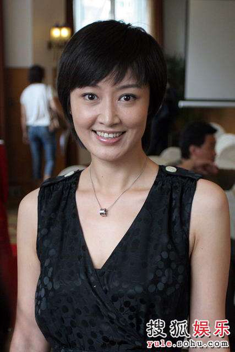 赵子琪拒了浪姐复活赛 网友吵翻:拍戏还是过气